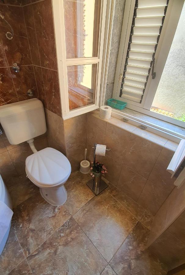 Franceska Apartmani Cres Buitenkant foto
