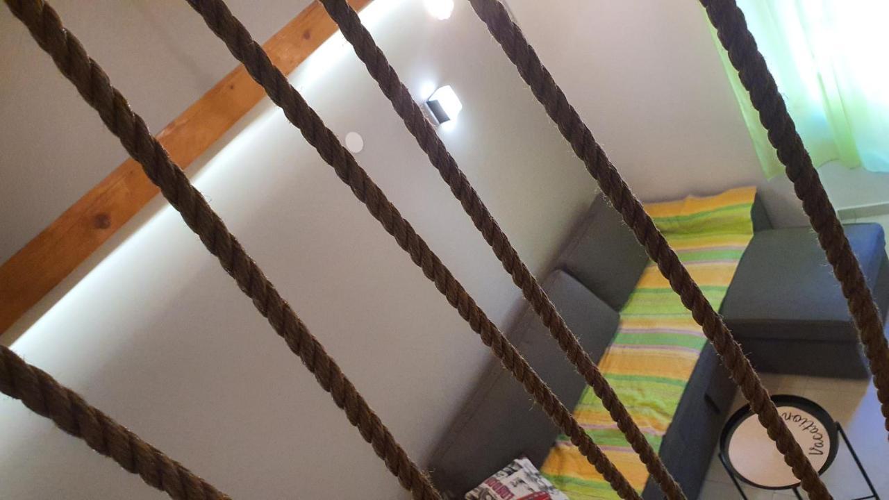 Franceska Apartmani Cres Buitenkant foto