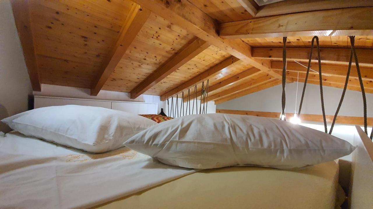 Franceska Apartmani Cres Buitenkant foto